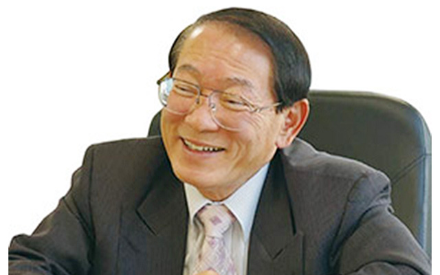 徳田 英治氏