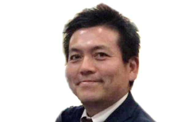 田中 彰 氏